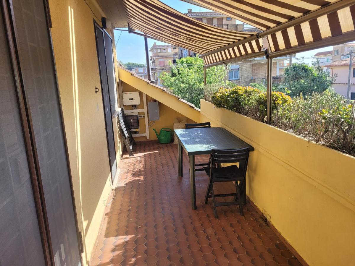 Villa Rimini - Seaview & Roman Holidays Apartments - Garden&Beach 300Mt Anzio Exterior photo