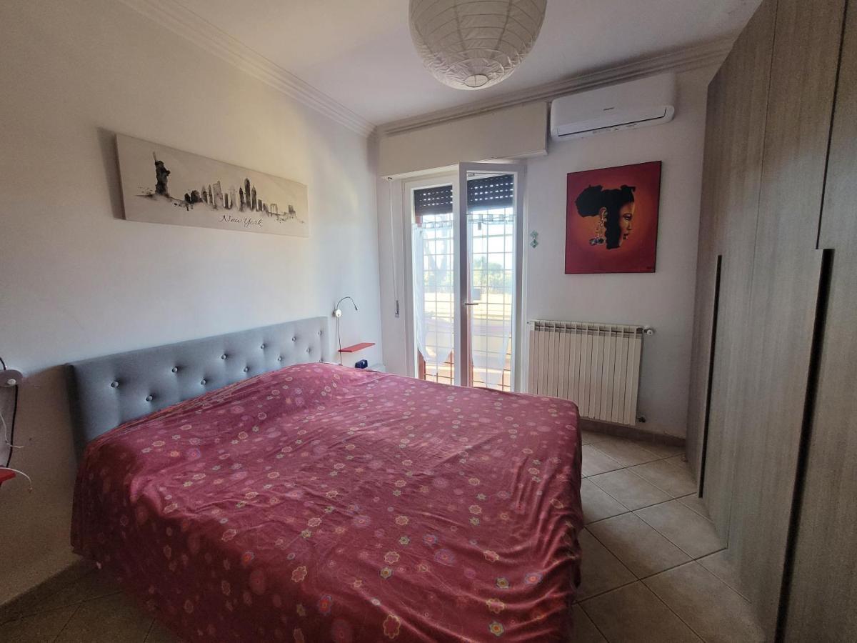 Villa Rimini - Seaview & Roman Holidays Apartments - Garden&Beach 300Mt Anzio Exterior photo